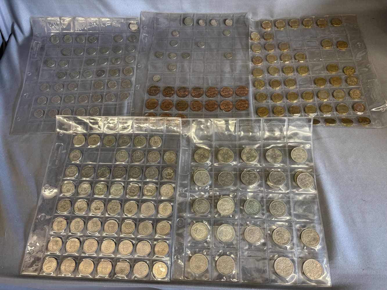 Large coin collection sixpences, one shilling pieces, half pennies, 3 pence pieces, florins and others