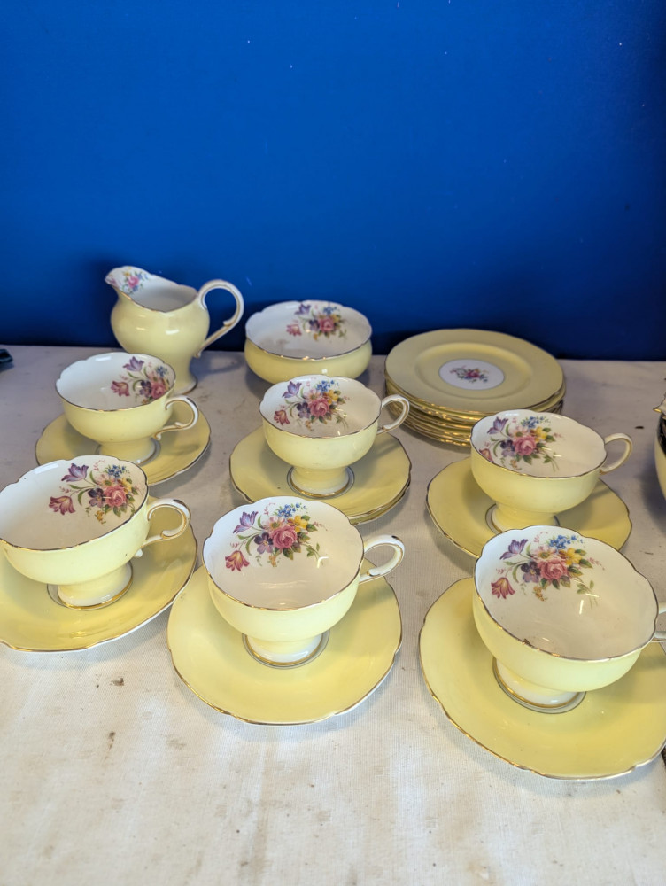 Vintage paragon double warrant bone china six piece tea set