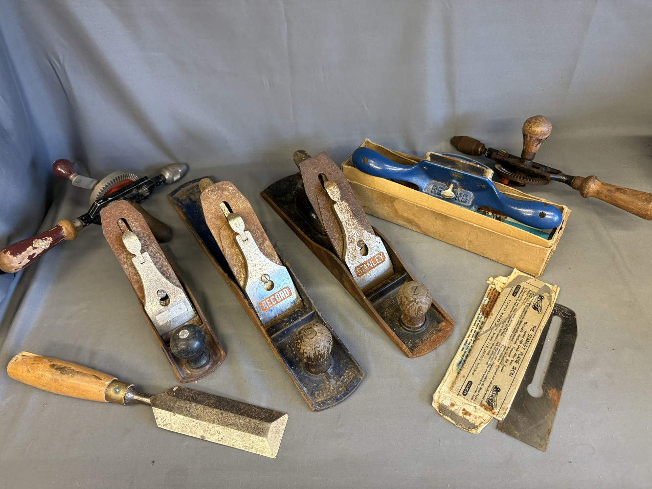 Record No80 spoke shave, large Marples Chisel, Record No6 plane, No5 1/2 plane and one other