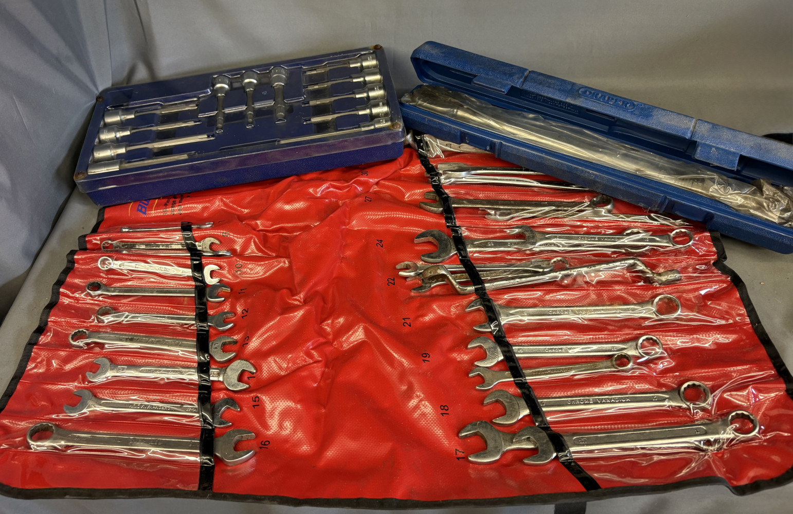 Draper Torque wrench, spanner set and socket set