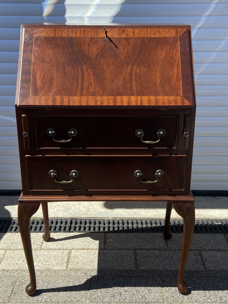 Small Queen Ann Style Bureau