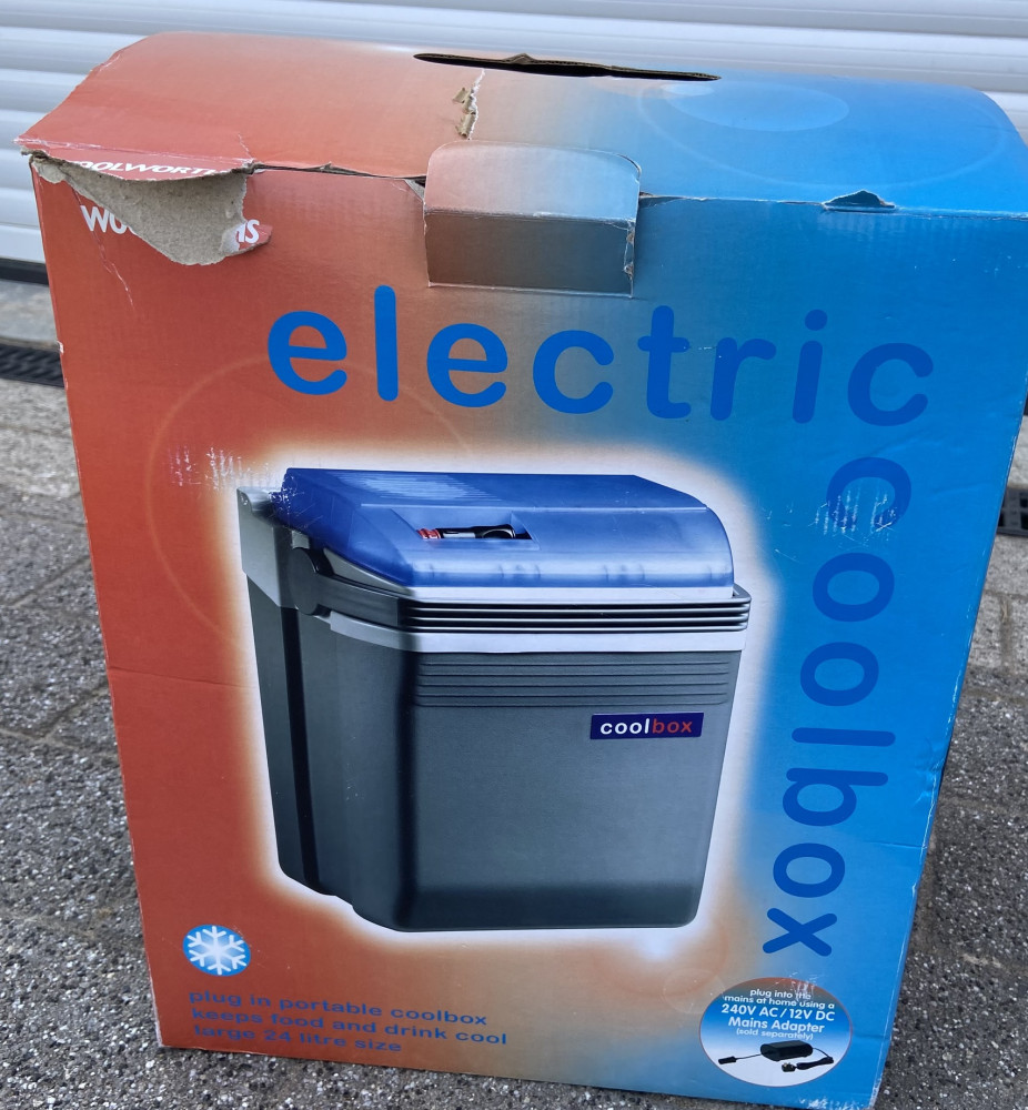 Electric car fridge