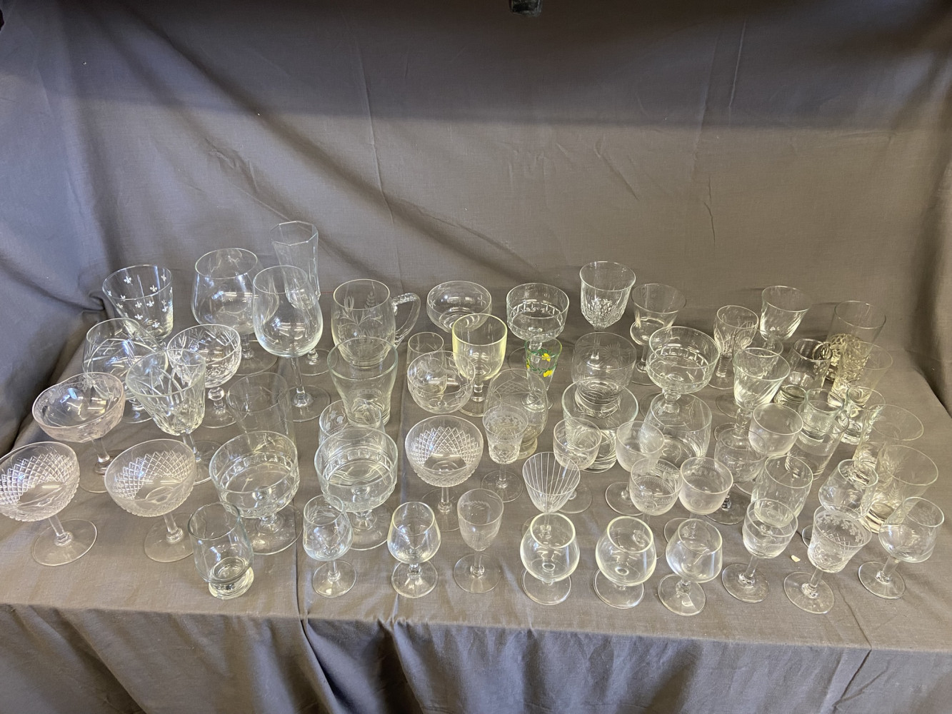 Mixed drinking Glassware