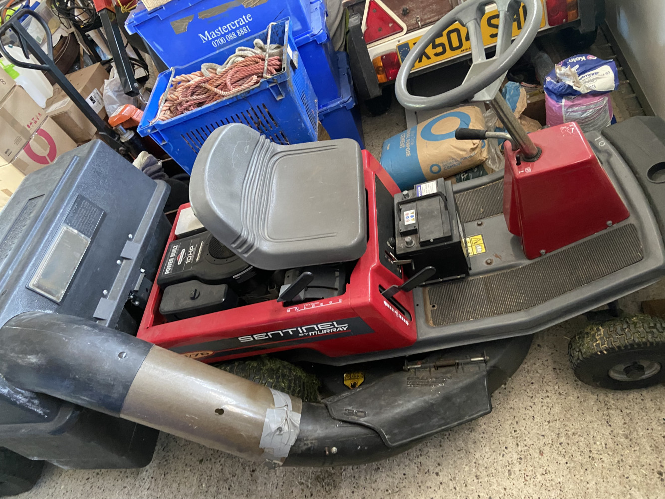 Ride on Lawn mower fully working to be collected from sellers house in Stanford
