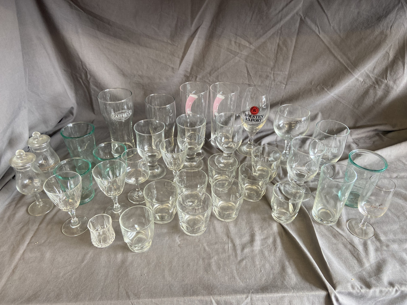 Mixed bar glasses