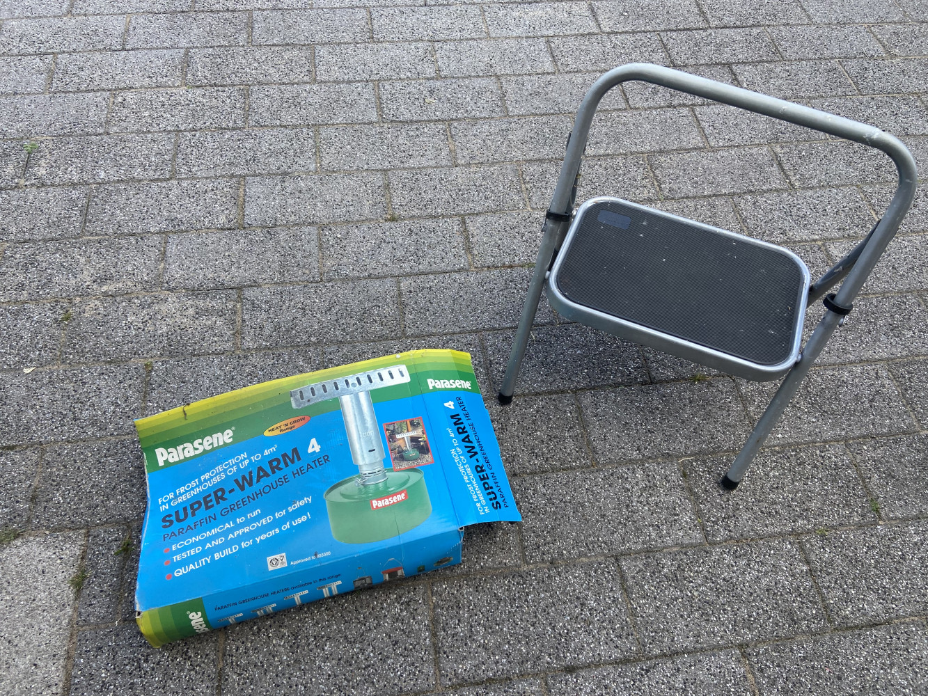 Small step up ladder and heater