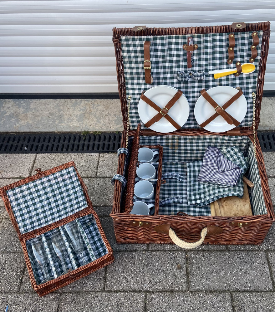 Picnic Hamper
