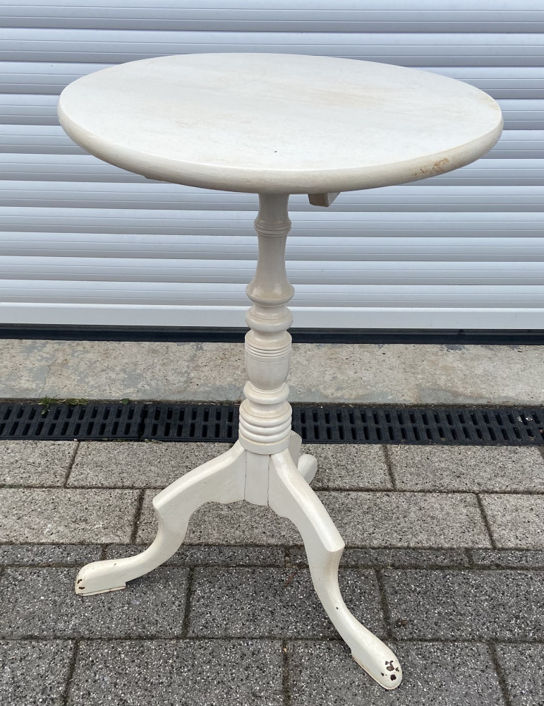 Painted Mahogany tilt top table
