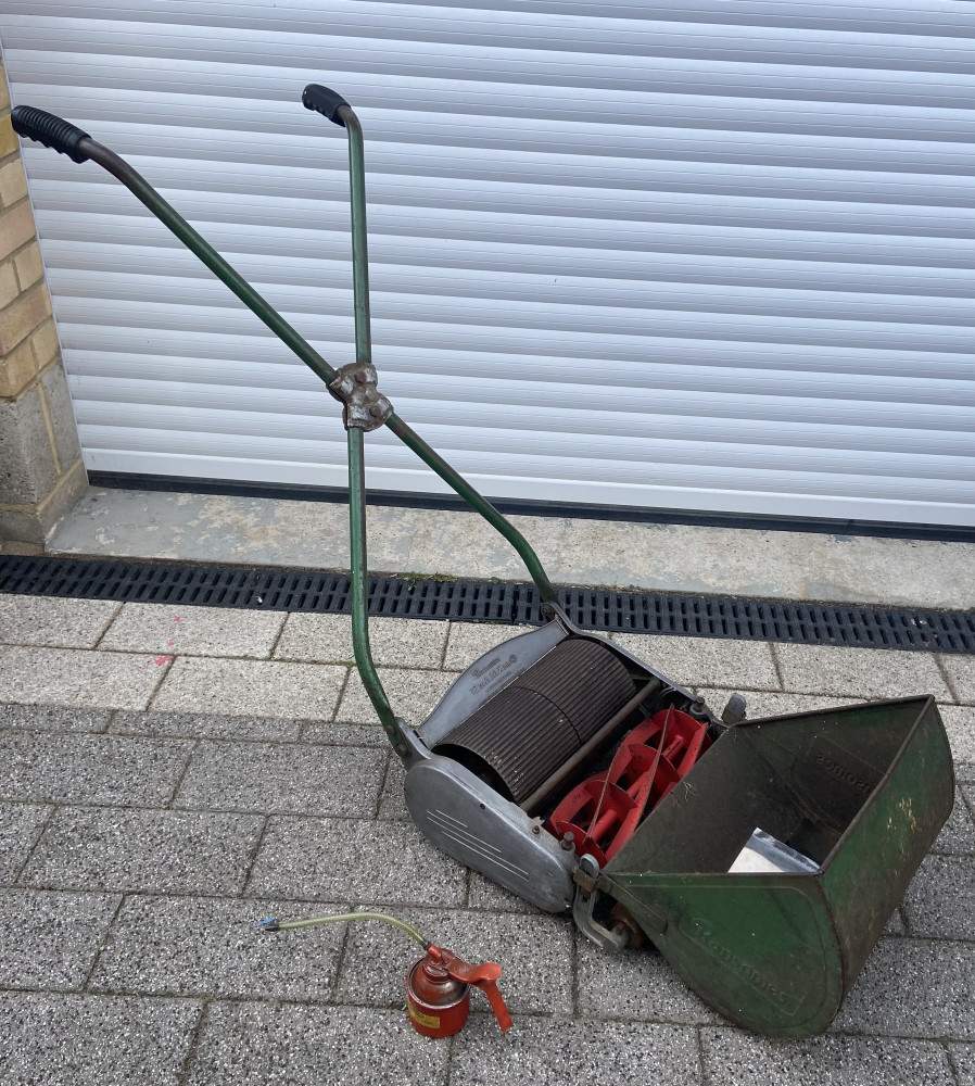 Ransomes Ajax MK5 12-inch Push Mower