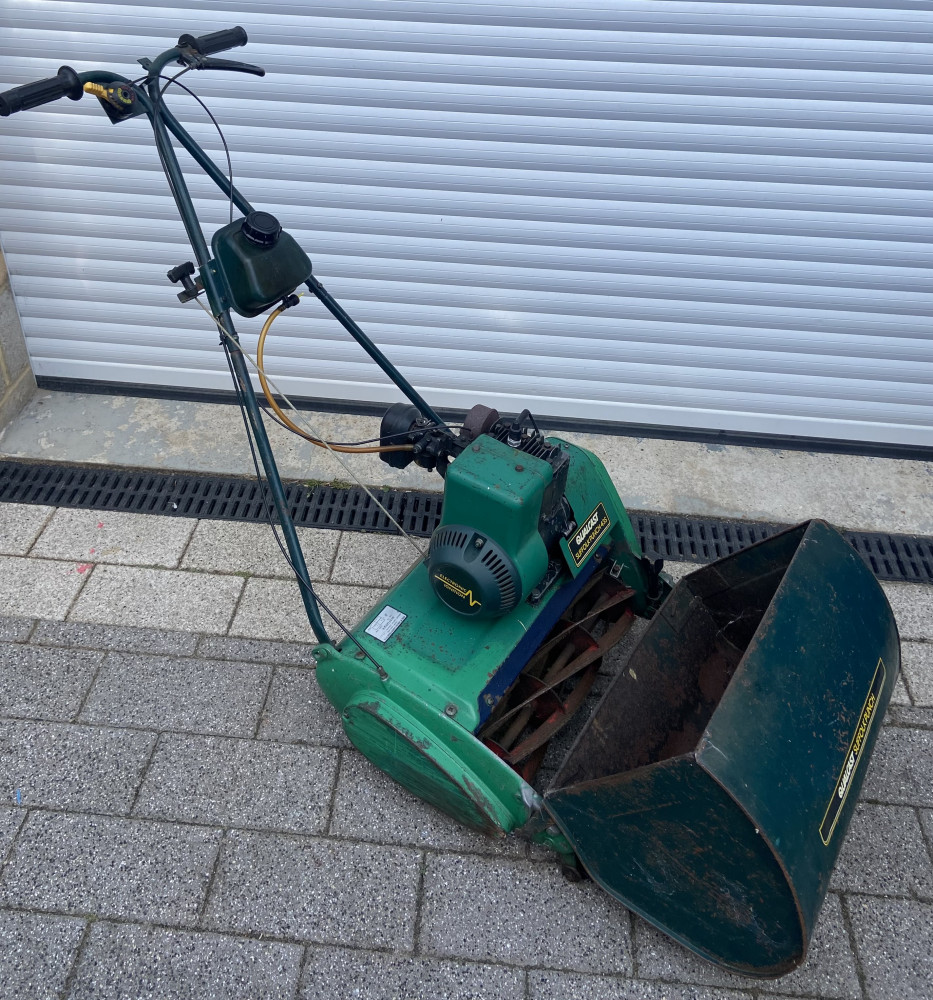 Qualcast Suffolk Punch 43S Lawnmower