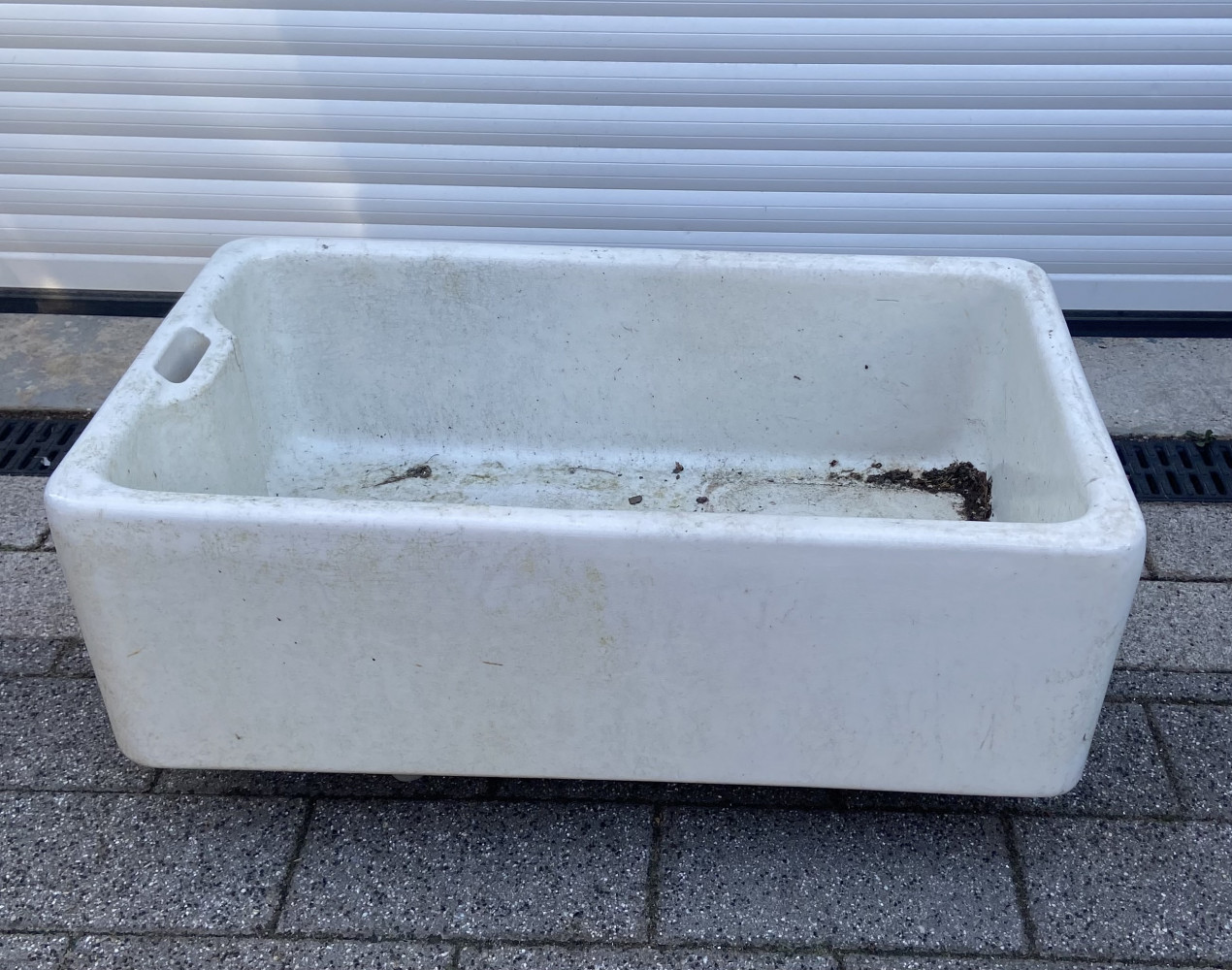 Large butler sink
