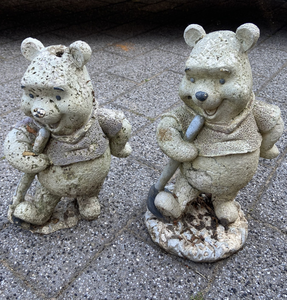 Winne the pooh garden statues