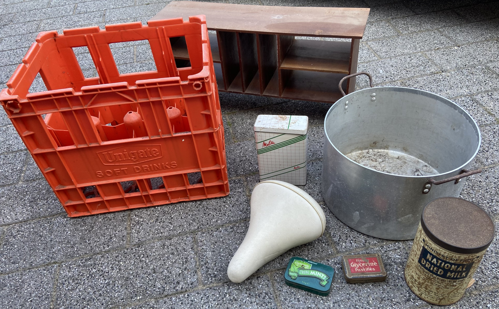 Vintage milk crate, desk tidy, bike saddle, large cooking with lid and vintage tins