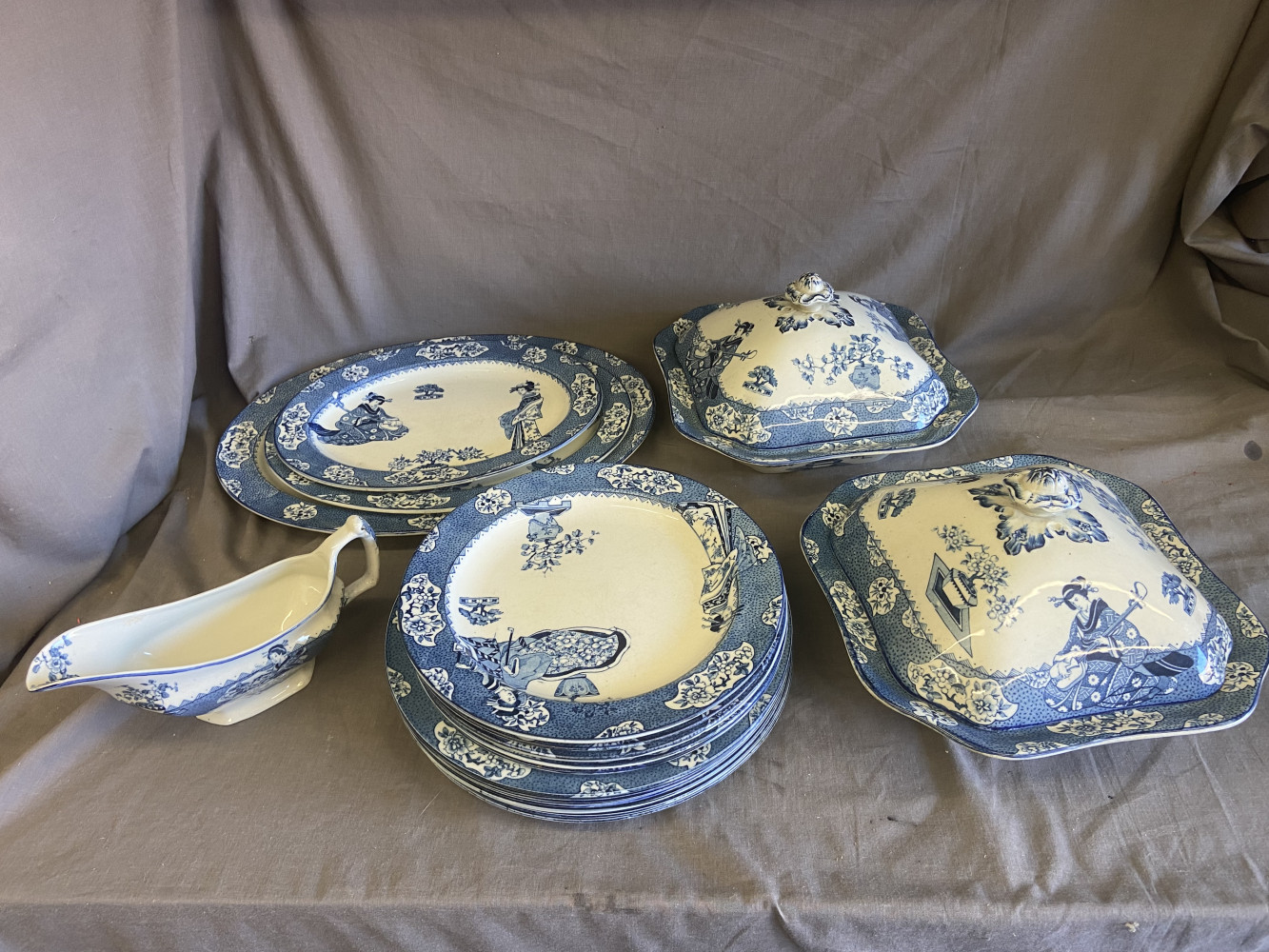 Set of blue and white Woods Ware