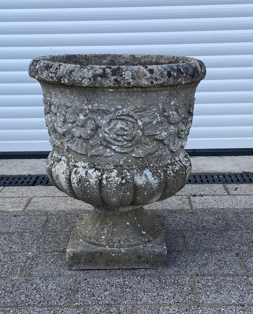 Large garden urn